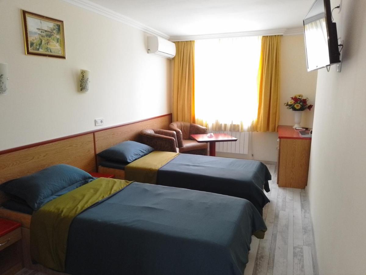 Санта Марина Hotel Várna Kültér fotó