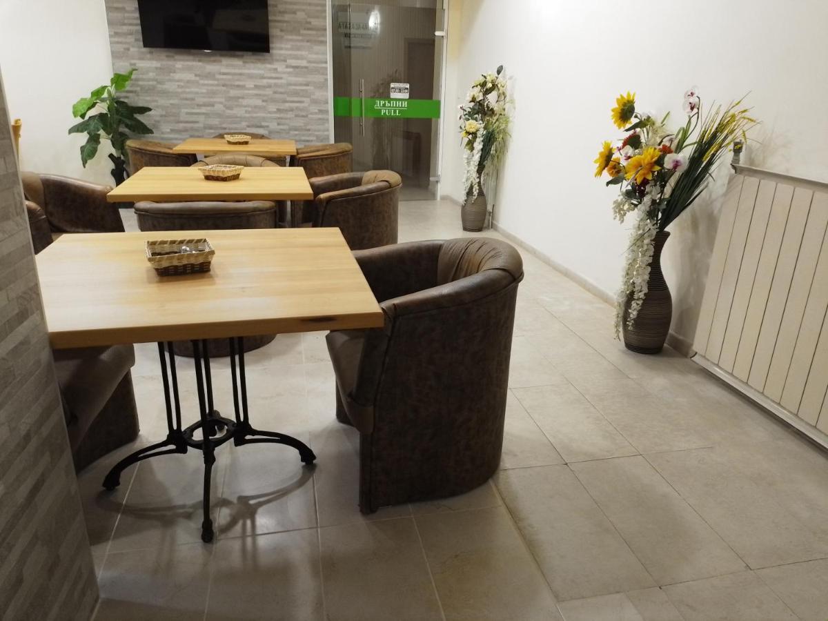 Санта Марина Hotel Várna Kültér fotó